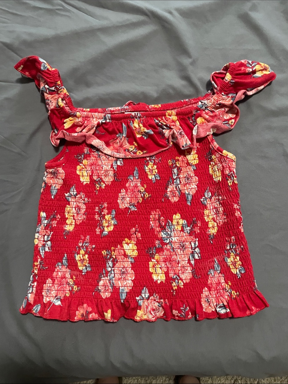 Arizona Jean Company Red Floral Smocked Ruffle Tank